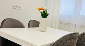 Golden Apartment - Image 5