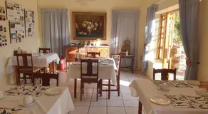 Lake Clarens Guest House - Image 3