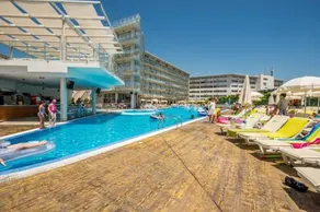 Aqua Nevis Club Hotel - Image 5