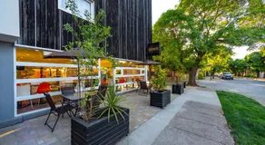 Hotel Insigne - Image 5
