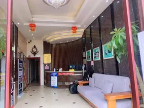 Car Friends Business Express Hotel - Image 4
