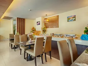 TM Land Hotel - Image 3