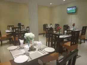 Kifina Emerald Hotel - Image 3