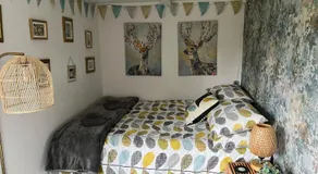 Bothy hut - Image 2
