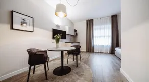Estella luxury suites - Image 2