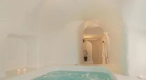 Villa Paradeisos Karterados - Image 2