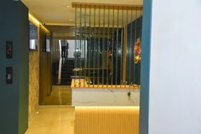 Silver Suite Hotel - Image 5