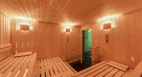 Herr Brummer - Stilvolles 3-Zimmer-Apartment mit Balkon & Sauna - Image 5