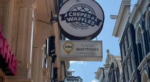 Hostel Warmoes Amsterdam - Image 2