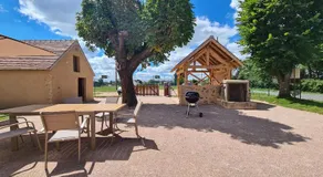 Longère Berrichonne rénovée, proche golf et base nautique, jardin clos, équipements sportifs à 100 m - Image 5