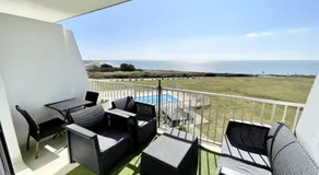 Magnifique T2 archi cosy Vue mer 180 Piscine - Image 4