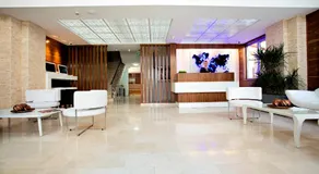 Endglory Hotel - Image 2