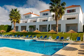 Apartamentos Pateo Village - Image 3