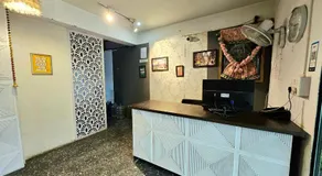 Moksh Hotel - Image 4
