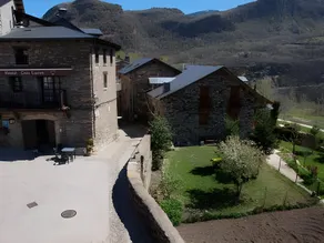 Hostal Casa Lacreu - Image 2