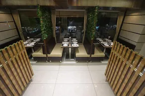Hotel Food Plaza - Image 3