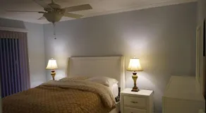 Terrific 3-bedroom house with AC in Oceanside - Image 2