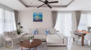Friendly Townhouse Laguna Park - Image 2
