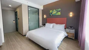 Eaton Premium Hotel (Lanzhou Bowen University of Science and Technology Branch) - Image 2