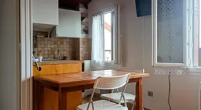 Studio aux portes de Paris, très bien desservi par les transports - Image 3