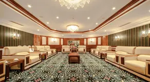 Army Hotel - Image 5