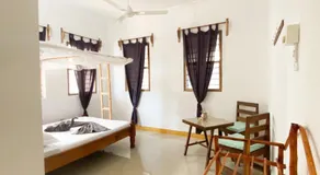 Lighthouse Guesthouse - Image 3
