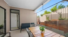Stylish 4BR Retreat with Water Views - Image 4