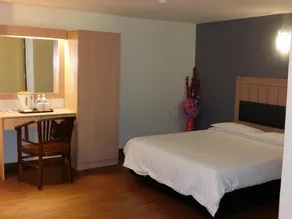 Smart Hotel - Image 5