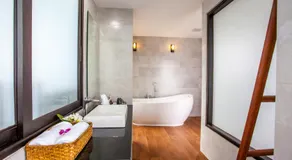 Lanta Corner Resort - Image 2