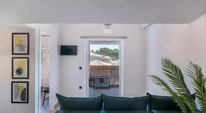 Grouzi Loft - Image 4