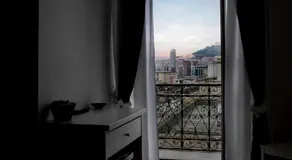 Aurora Luxury Rooms - Image 4