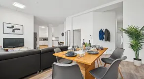 Yello Homes - Loft - Airport & Messe 6 Betten & Wifi - Image 2
