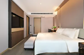 Atour Hotel Luliang Central Park - Image 2