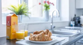 Ideal Contractor Stay - Near Port of Tyne & Tynemouth Sleeps 6 - Long Stays Welcome - Image 3