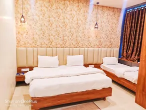 Hotel Shubham - Image 4