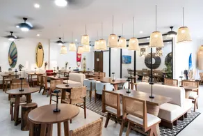 La Zarene Suites - Image 2