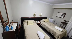 Hotel Presidente - Image 2