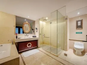Wuhan Soluxe Hotel - Image 4