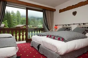 Les Grands Montets Hotel & Spa - Image 2