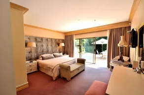 Summerview Boutique Hotel & Conference - Image 4