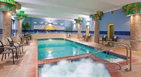 Holiday Inn Express Hotel & Suites Athens by IHG - Image 2