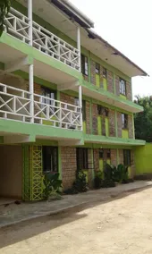 Greenview Guest House - Image 4