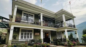 Blue Sky Homestay , Lingmoo - Image 3