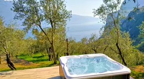 Appartamenti Villa Vagne by Gardadomusmea - Image 3