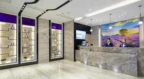 Lavande Hotel Zhangjiajie Tianmenshan Dayongfucheng - Image 2