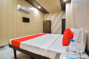 Super Townhouse by OYO Haibowal Chowk Near DMC - Image 2
