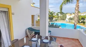 Farm Village- Townhouse 2 mins from Old Town Albufeira - Image 4