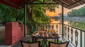 Vintage Estate - Lakeside allure with vintage decor,A plunge pool & A lawn featuring a charming gazebo - Image 4