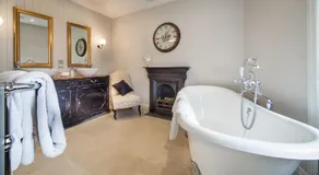 The Traddock - Image 2