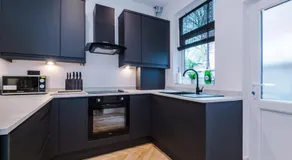 4 Bedroom House Eccles - Image 2